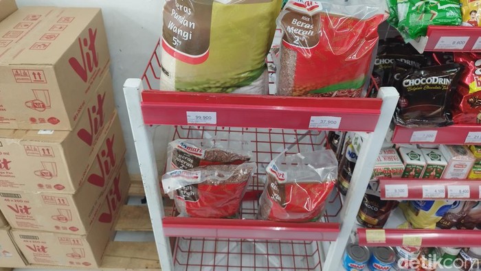 Beras Langka di Minimarket