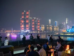Sisi Lain Kota Futuristik Chongqing yang Jarang Diketahui Orang