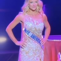 Berbicara kepada The New York Times, Hannah mengatakan meski dia masih dalam masa nifas, namun dia siap untuk memamerkan kecantikannya di atas catwalk.  Foto: Dok. Instagram