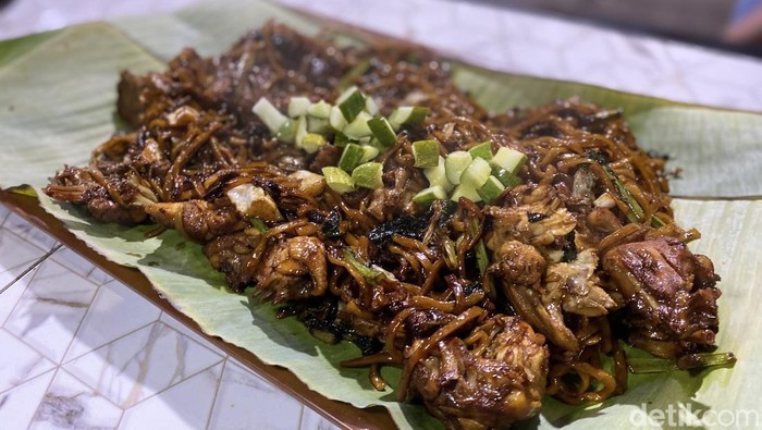 Mie Goreng Bengkel di Kota Sukabumi.