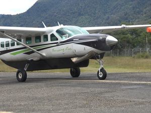 Sebelum Tewas Ditembak, Pilot-Kopilot Smart Air Sempat Lari ke Hutan