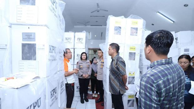 Polres Jaksel Cek Kesiapan Logistik Pemilu,