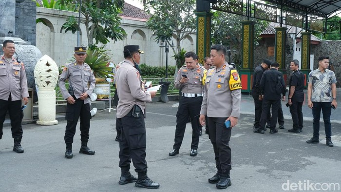 Ratusan Personel Disiapkan Jelang Kedatangan Megawati ke Makam Bung Karno di Blitar