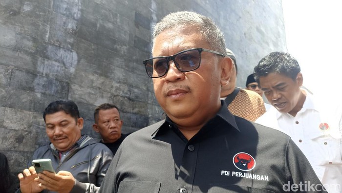 Sekjen PDIP Hasto Kristiyanto di Blitar