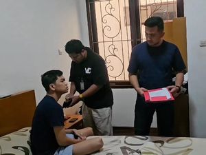 Detik-detik Penangkapan YA Kekasih Tamara Tyasmara