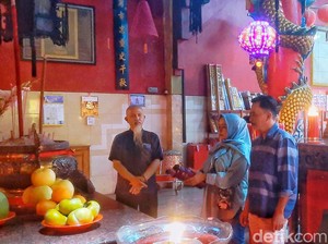 Cerita Amsah dari Karawang: Ia Muslim, tapi Tiap Tahun Rayakan Imlek