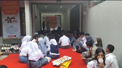 Bangun Kesadaran Berpolitik Lewat Kopdar Pemuda dan Pelajar