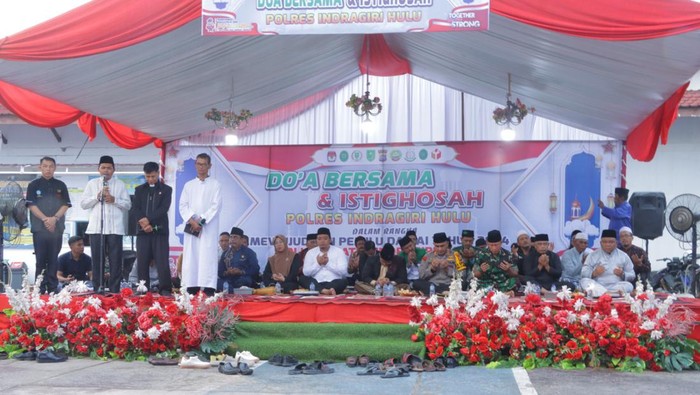 Doa bersama dan Istiqhosah Polres Inhu (Dok Polres Inhu)
