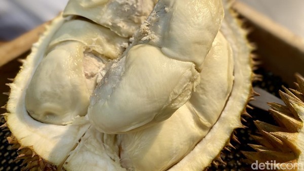 Yummy! Di Kafe Ini Bisa  Makan Durian AYCE Rp 150 Ribu!