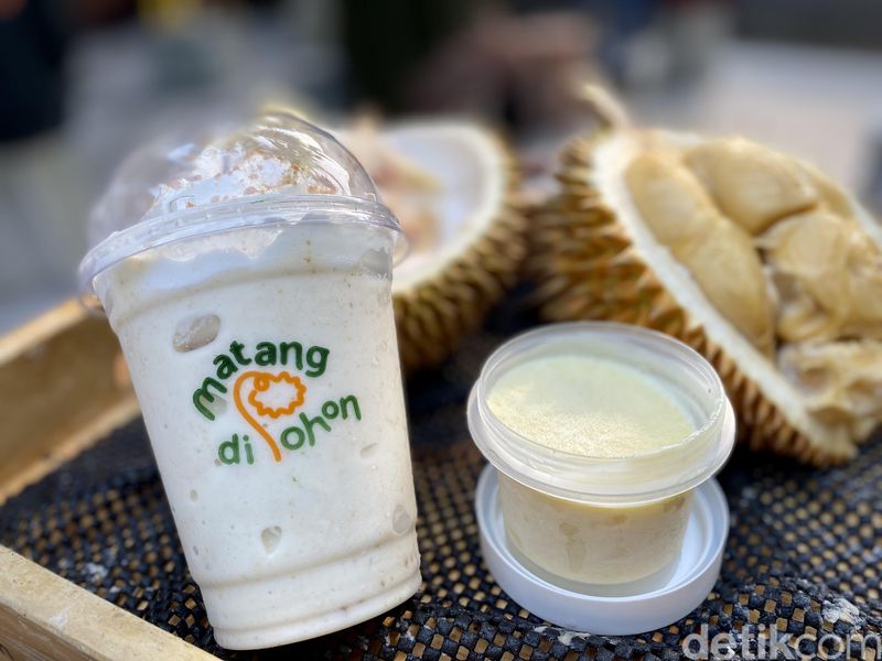 Durian Matang di Potong