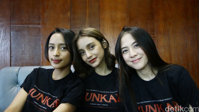 Pemeran film Munkar, Zara, Kaneishia dan Aruma berbagi cerita soal pengalaman mereka selama di lokasi syuting.