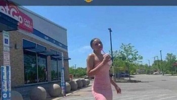 Bayangannya mirip ayam... Foto: Boredpanda