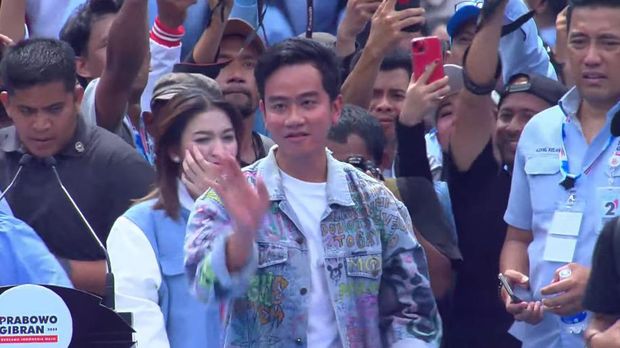 Gibran Tiba di GBK (Tangkapan layar YouTube Waktunya Indonesia Maju)