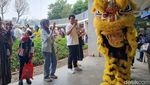 Foto: Pertunjukkan Barongsai dan Liong di Taman Literasi