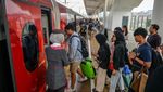 Jumlah Penumpang Kereta Cepat Meningkat Saat Liburan, Begini Potretnya