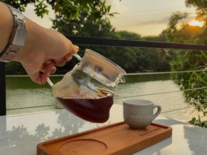 5 Coffee Shop di Pamulang Buat Nongkrong, Ada yang Pinggir Danau!