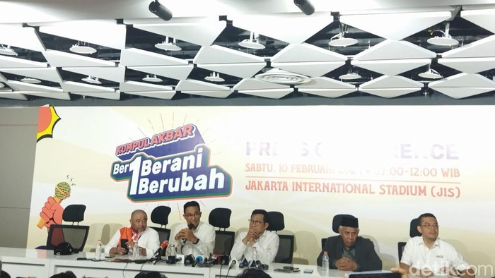 Kumpul akbar pasangan capres-cawapres Anies Baswedan-Muhaimin Iskandar di JIS berakhir. Anies mengatakan segala kekurangan acara menjadi tanggung jawabnya. (Rizky AM/detikcom)