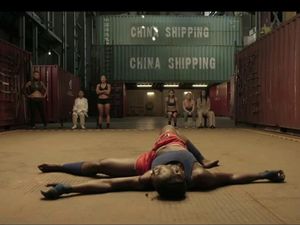 Sinopsis Film Lady Bloodfight yang Tayang di Bioskop Trans TV Malam Ini