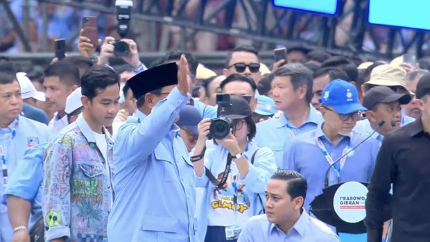 Lautan massa memadati Gelora Bung Karno (GBK) Jakarta dalam acara kampanye akbar calon presiden dan calon wakil presiden nomor urut 2. (Tangkapan layar Youtube Waktunya Indonesia Maju)