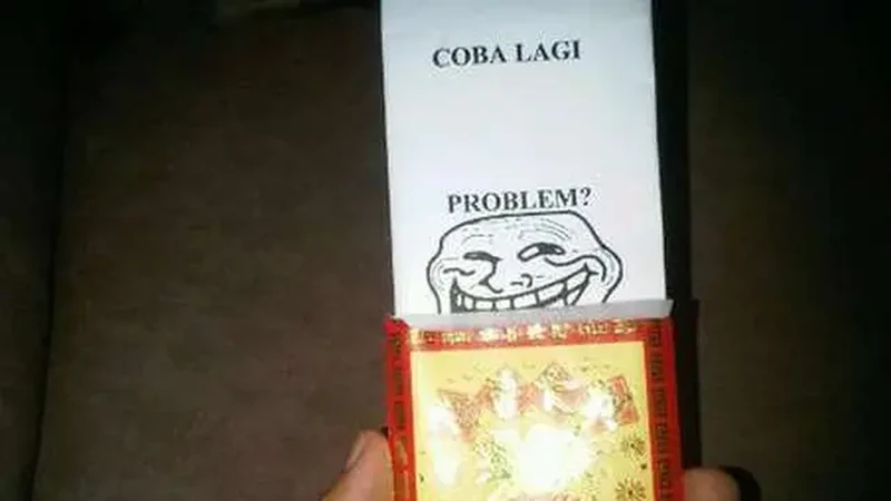 Meme Angpao