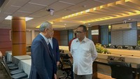 Salah satu pelabuhan yang baik untuk dicontoh adalah Pelabuhan Laem Chabang di Thailand.