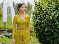 7 Gaya Raline Shah Pakai Kebaya Bali, Tampil Memesona Jadi Bridesmaid