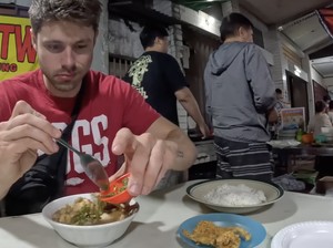 Bumbu Rahasia KFC Bocor hingga Bule Naik Whoosh Kulineran di Bandung