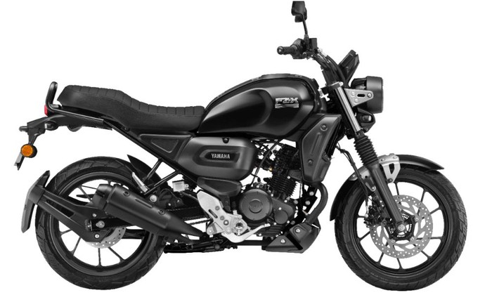Yamaha FZ-X Chrome.