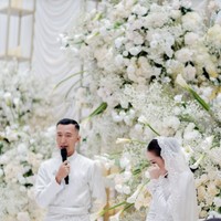 Sayangnya momen romantis tersebut tidak berlanjut. Ayu Ting Ting mengabarkan bahwa dia telah resmi putus dari Fardhana. Foto: dok. TikTok Arief Taqien (fotografer: Aliencophoto)