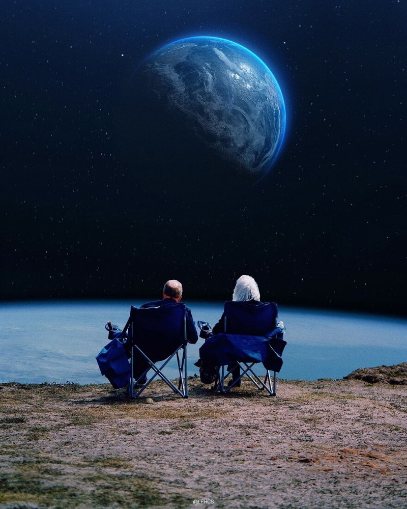 Kreator digital dengan nama akun LFHCS di Instagram telah membuat hal biasa menjadi sesuatu yang luar biasa. Karyanya menampilkan bagaimana kehidupan manusia bila dekat dengan luar angkasa.