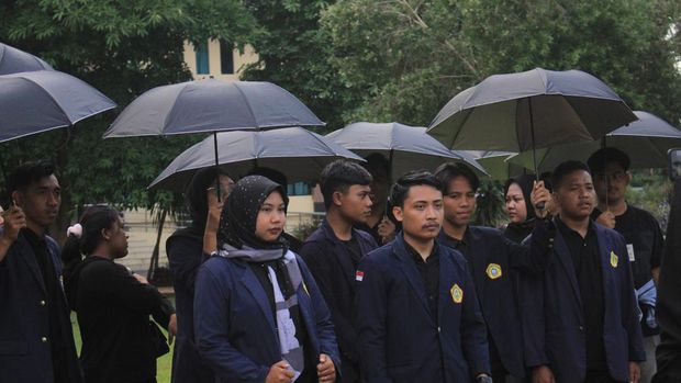 BEM Universitas Trunojo gelar aksi prihatin terhadap situasi demokrasi saat ini