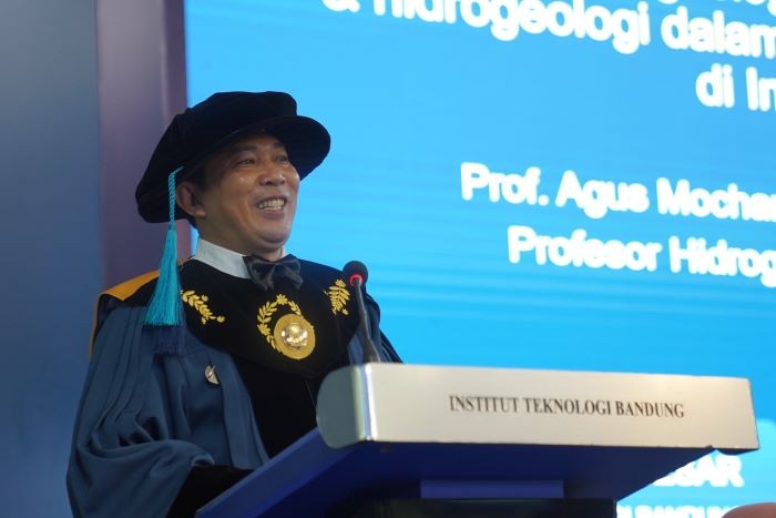 Guru Besar ITB Prof. Agus