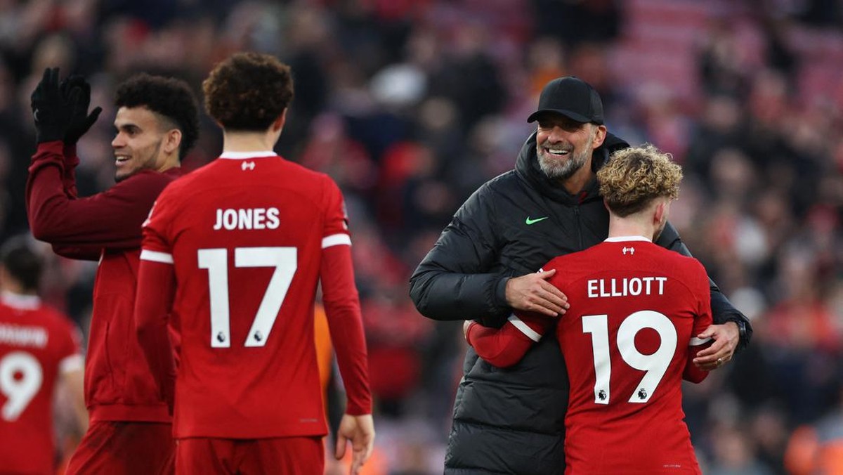 Juergen Klopp senang Liverpool bisa menang di tengah kondisi sulit (REUTERS/PHIL NOBLE)