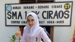 Natalie Sarah Hobi Makan di Teras Rumah hingga Pinggir Pantai