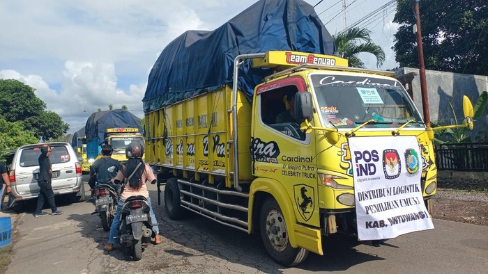 pengiriman logistik pemilu di Banyuwangi