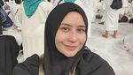 Masyaallah, Prilly Latuconsina Bersyukur Umrah Bareng Keluarga dan Karyawan