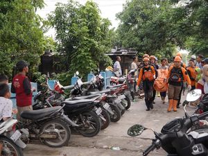 Jatuh dari Lantai 2 Saat Banjir, Nenek di Karanganyar Demak Meninggal