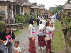 Libur Imlek, Desa Penglipuran Didatangi 9 Ribu Orang dalam Sehari