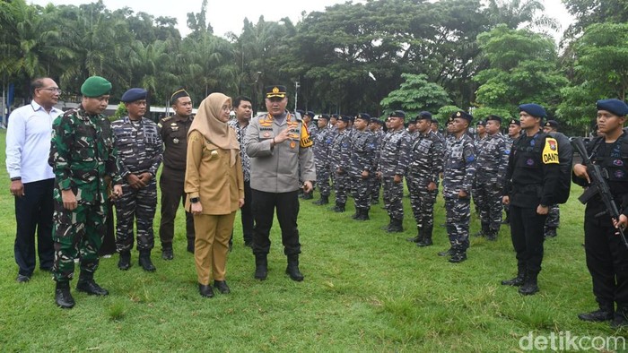 Apel pasukan gabungan di Banyuwangi untuk pengamanan pemilu