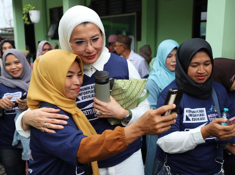 Dukungan Masyarakat Surabaya dan Sidoarjo untuk Arzeti Bilbina