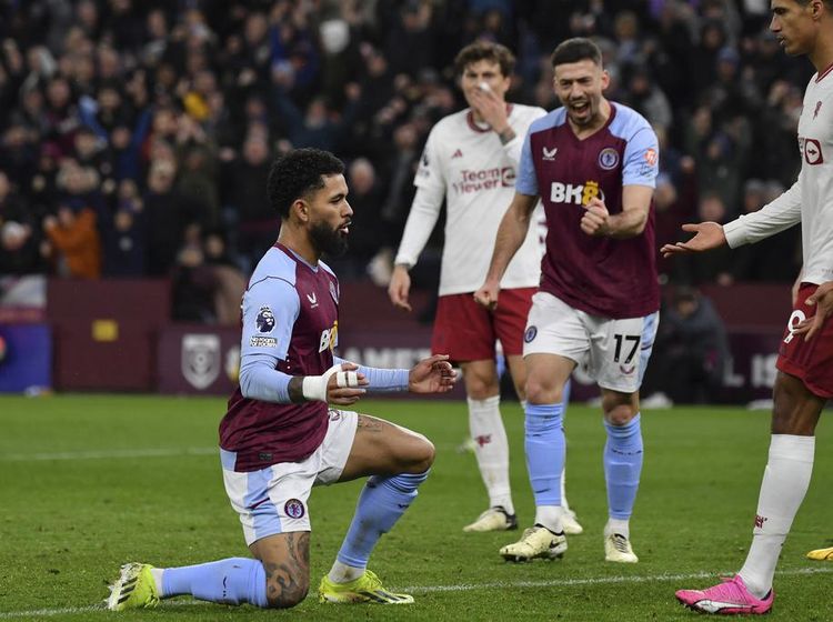 Foto Aston Villa Vs MU: Douglas Luiz Joget Dulu, Kalah Kemudian