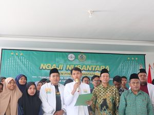 Gelar Diskusi, BEM PTNU Ajak Masyarakat Kawal Pemerintahan Jokowi hingga Akhir