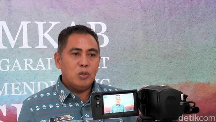 Bupati Manggarai Barat Edistasius Endi