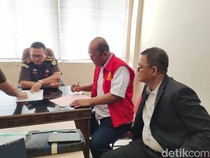 Berkas Oknum ASN Inspektorat Sumsel Tersangka Suap Dilimpahkan ke Kejari Palembang