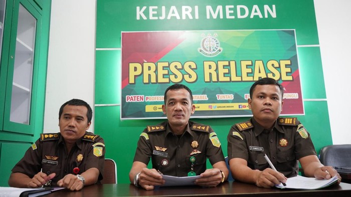 Klarifikasi Kejari Medan soal emak-emak ngomel di Kejari Medan yang viral di media sosial. (Dok Kejari Medan))