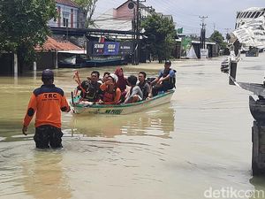 3 Fakta Banjir Demak, Meluber ke Jalan Alternatif-Pencoblosan Pemilu Ditunda