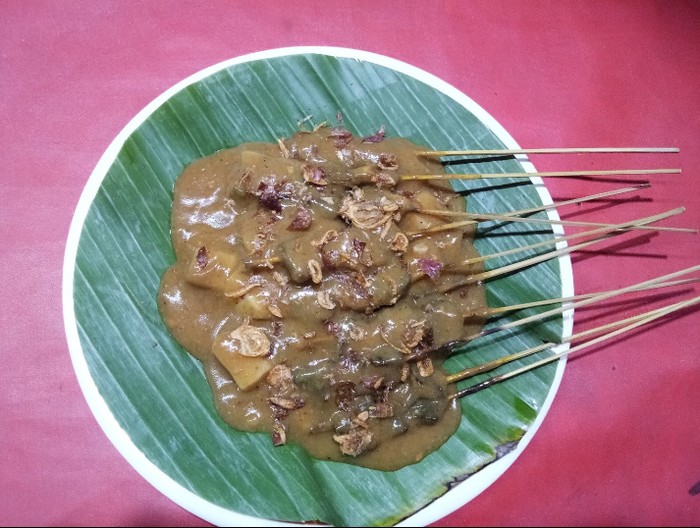 Lamak Bana! 20 Sate Padang Sedap Berempah Ada di Sini Lamak Bana! 20 Sate Padang Sedap Berempah Ada di Sini