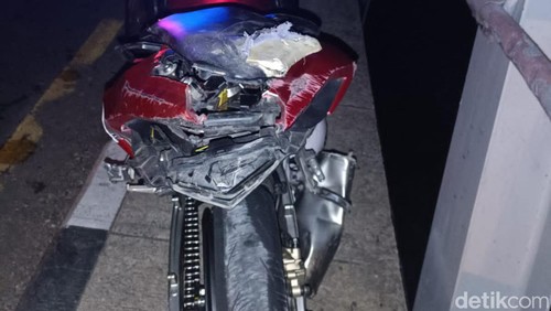 Motor pelajar yang mengalami kecelakaan maut di Gianyar, Bali.