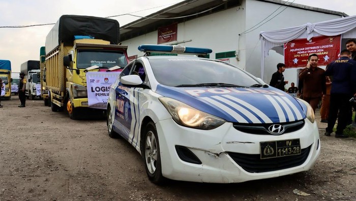 Pelepasan logistik pemilu (Foto: dok Polresta Pekanbaru)