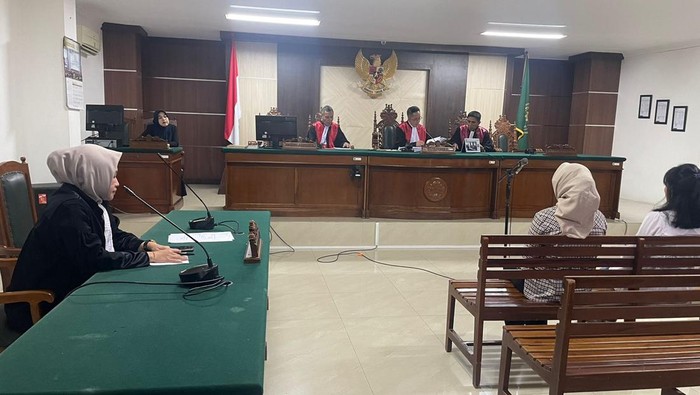 Pembacaan vonis terdakwa korupsi PT Pegadaian cabang Rantepao di Pengadilan Negeri Kelas 1A Makassar.